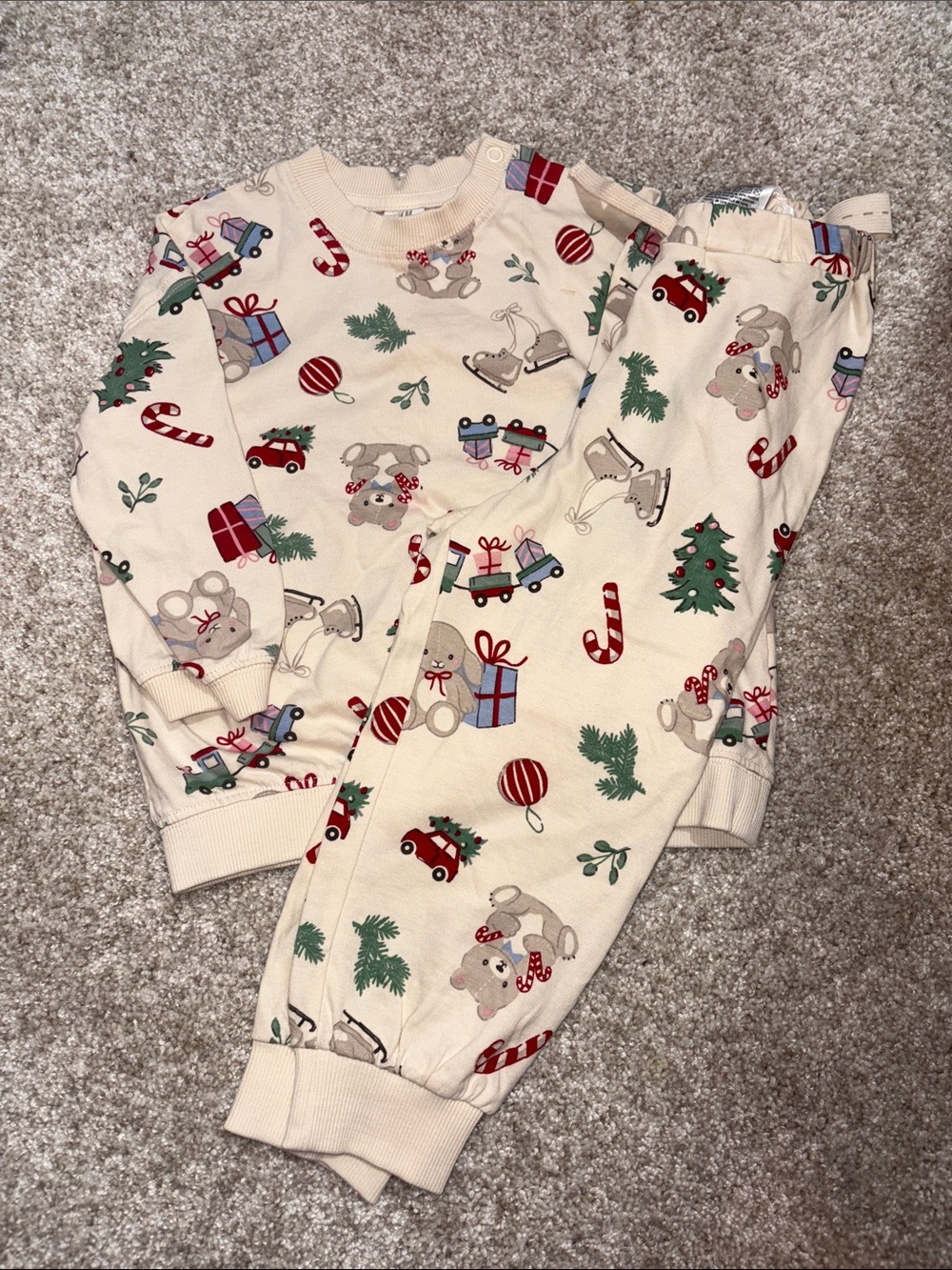 Boy or Girl Kids Cream Holiday comfy Set with Festive Print